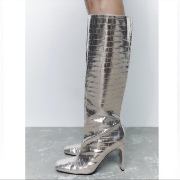 NWT Zara laminated heeled silver boots - Picture 9 of 9